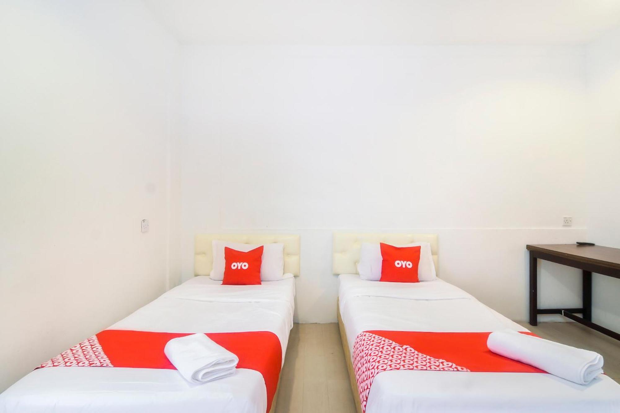 L&C Premium Stay Kuching Exterior foto